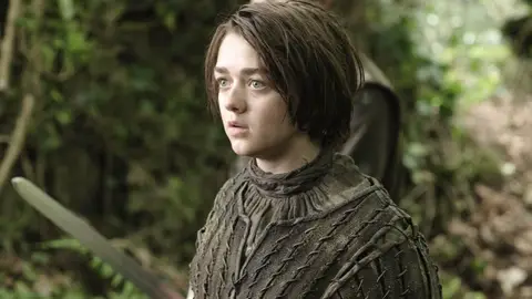 Maisie Williams como Arya Stark en Juego de Tronos