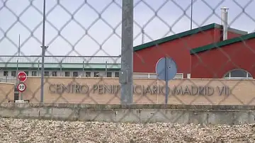 Vista del exterior de la cárcel madrileña de Estremera