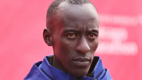Kelvin Kiptum tras la maratón de Chicago 2023 Kelvin Kiptum tras la maratón de Chicago 2023