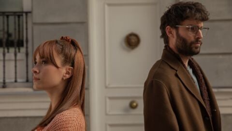 Aitana y Fernando Guallar en Pared con pared