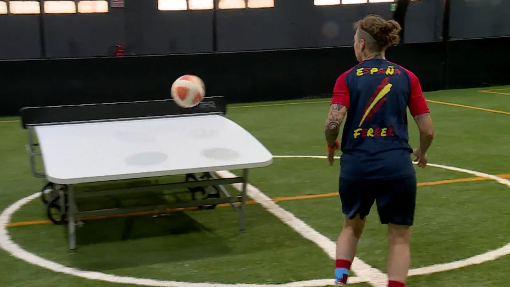 Chivi Ferrer, la mejor jugadora de Teqball de Espa&ntilde;a