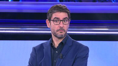 “¿Qué?” La curiosa pregunta que desconcierta a los concursantes y a Juanra Bonet