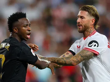 Vinicius y Sergio Ramos en el partido de la primera vuelta entre Sevilla y Real Madrid Vinicius y Sergio Ramos en el partido de la primera vuelta entre Sevilla y Real Madrid