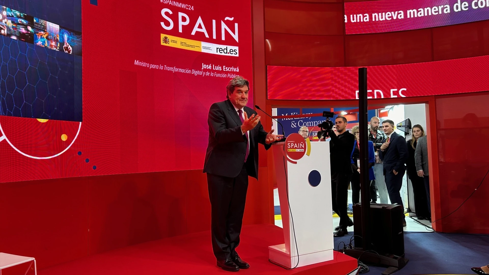 El ministro para la Transformación Digital y de la Función Pública, José Luis Escrivà, en el MWC El ministro para la Transformación Digital y de la Función Pública, José Luis Escrivà, en el MWC