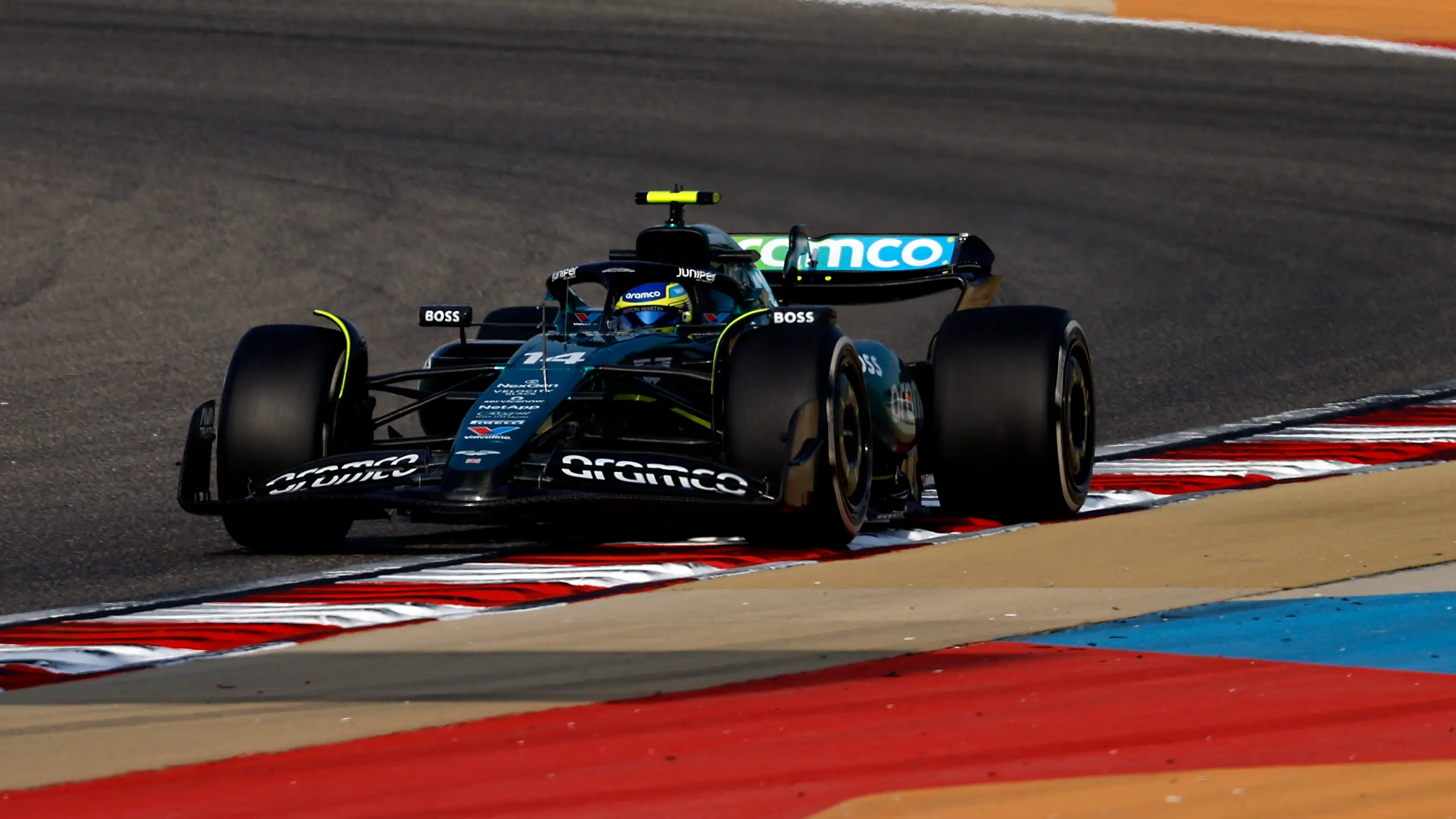 Fernando Alonso, en los test de pretemporada en el trazado de Sakhir