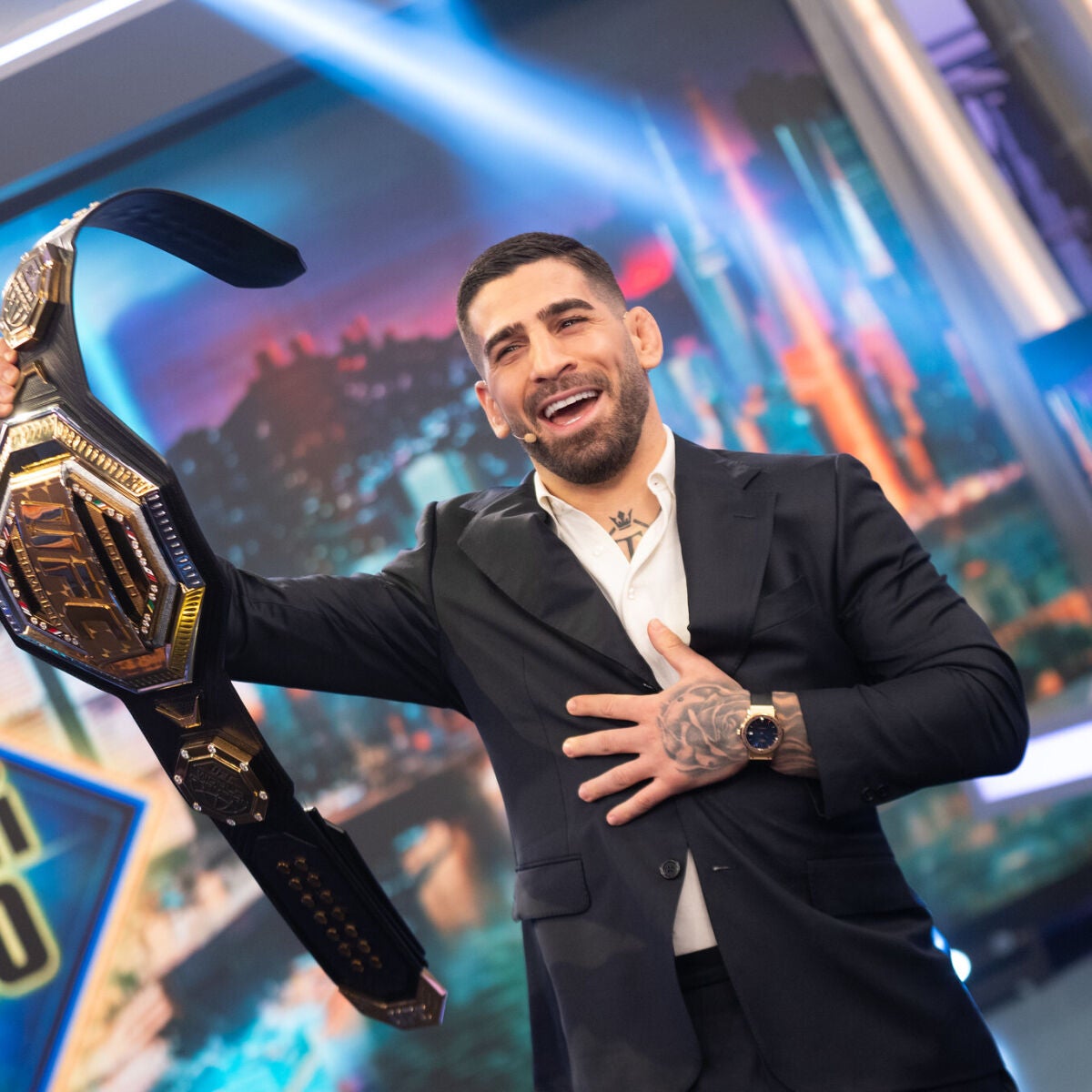 Topuria deja una frase inesperada en El Hormiguero: “A las madres siempre hay que hacerles caso” Topuria deja una frase inesperada en El Hormiguero: “A las madres siempre hay que hacerles caso”