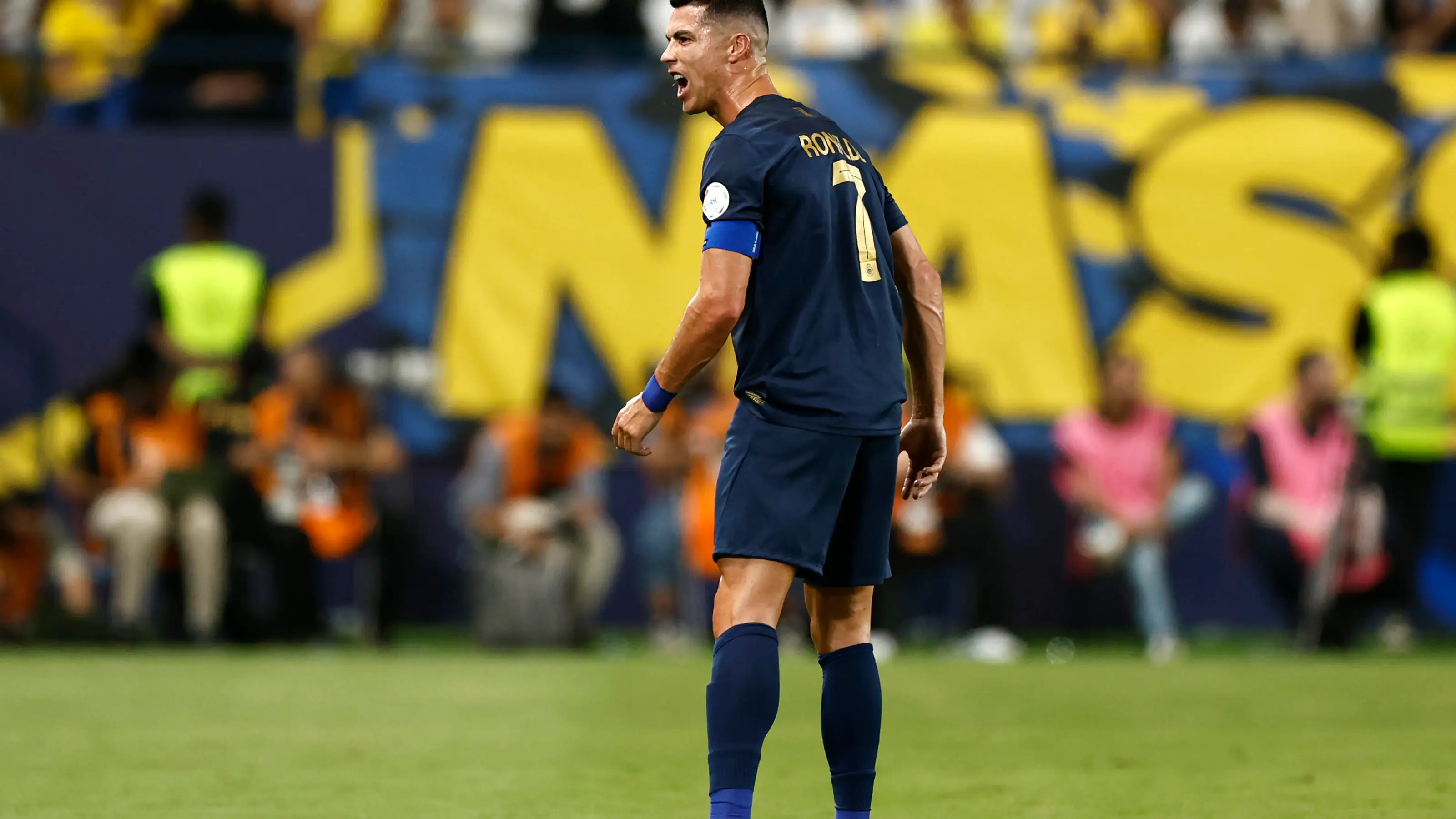 Cristiano Ronaldo reacciona durante el partido entre el Al Shabab y el Al Nassr Cristiano Ronaldo reacciona durante el partido entre el Al Shabab y el Al Nassr