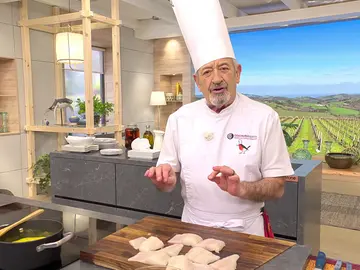 El truco de Arguiñano: "Os voy a decir cómo rebozar un pescado bien para que quede en su punto" El truco de Arguiñano: "Os voy a decir cómo rebozar un pescado bien para que quede en su punto"