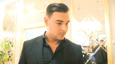 Jacobo Ostos, devastado tras salir a la luz los mensajes que demuestran su supuesta infidelidad a Mery Jim Jacobo Ostos, devastado tras salir a la luz los mensajes que demuestran su supuesta infidelidad a Mery Jim