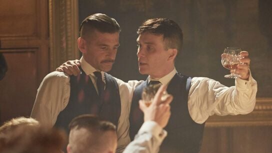 Paul Anderson y Cillian Murphy en la temporada 3 de Peaky Blinders