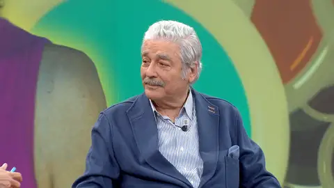 Máximo Valverde dejó a Isabel Pantoja por salir con Amparo Muñoz: "Quien no me perdonó fue doña Ana" Máximo Valverde dejó a Isabel Pantoja por salir con Amparo Muñoz: "Quien no me perdonó fue doña Ana"