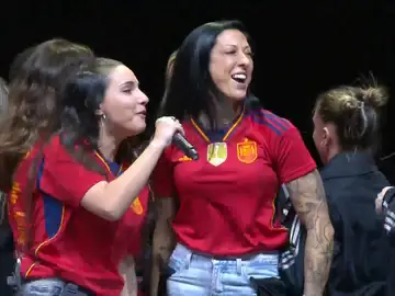 Así ha sido la fiesta de las campeonas de la Nations League en Vistalegre Así ha sido la fiesta de las campeonas de la Nations League en Vistalegre
