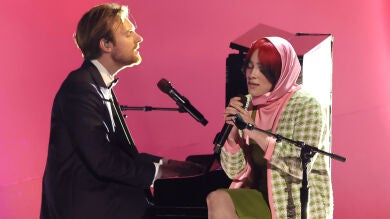 Becky G, Billie Eilish y Ryan Gosling actuarán en los Oscar: nominados a Mejor Canción