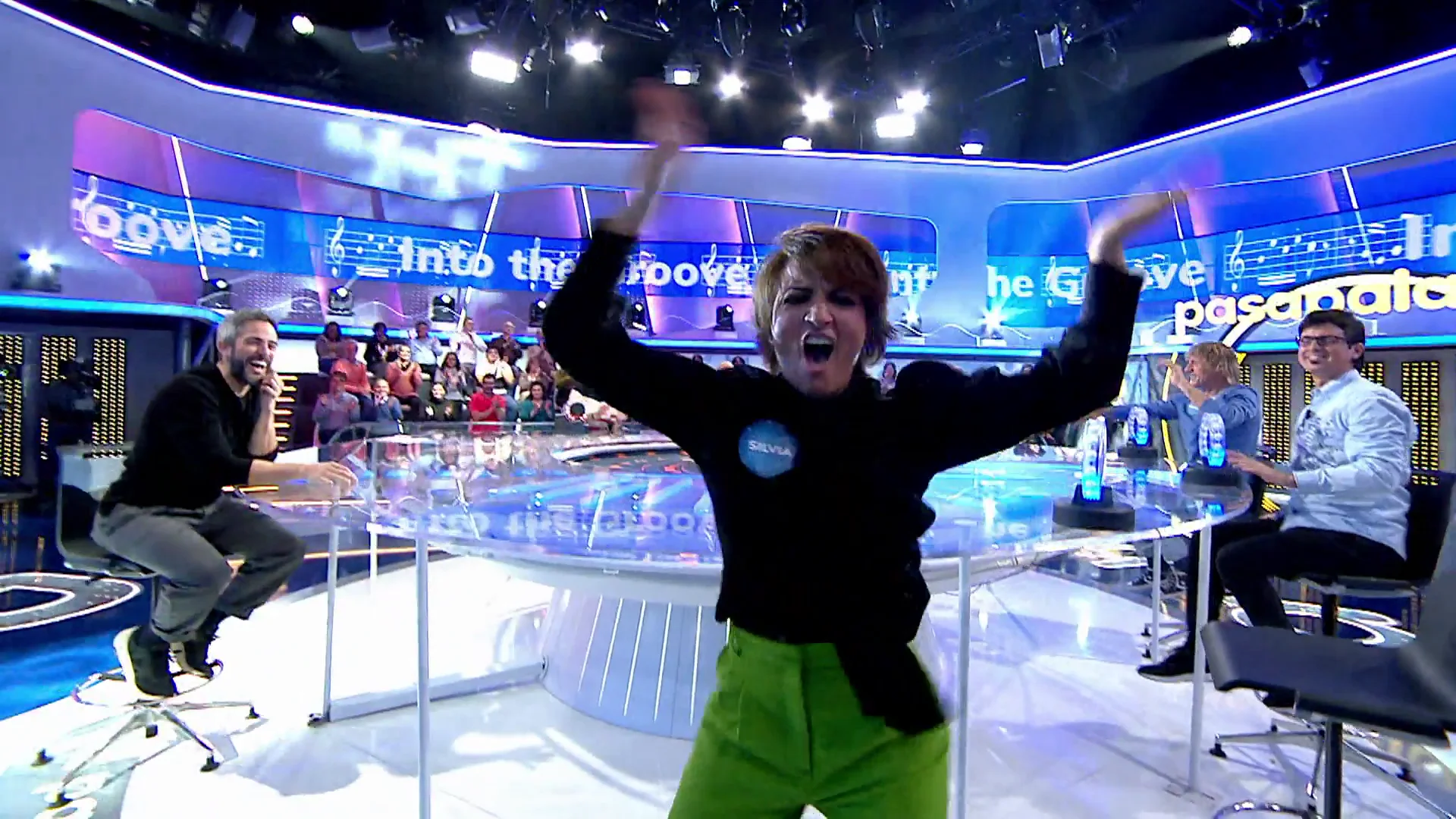 ¡Deporte de riesgo! Silvia Abril sorprende sacando sus pasos de baile prohibidos ¡Deporte de riesgo! Silvia Abril sorprende sacando sus pasos de baile prohibidos