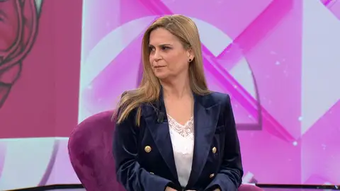 Pepi Valladares asegura que Agustín Pantoja ha traicionado a Isabel Pantoja: "No ha trabajado en su vida" Pepi Valladares asegura que Agustín Pantoja ha traicionado a Isabel Pantoja: "No ha trabajado en su vida"