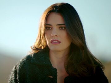 Fina intenta besar a Petra, pero ella la rechaza y la desprecia: &ldquo;&iquest;Eres una invertida?&rdquo;