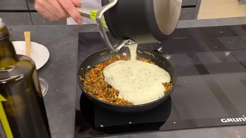 Mezcla bien y cocina todo junto Mezcla bien y cocina todo junto