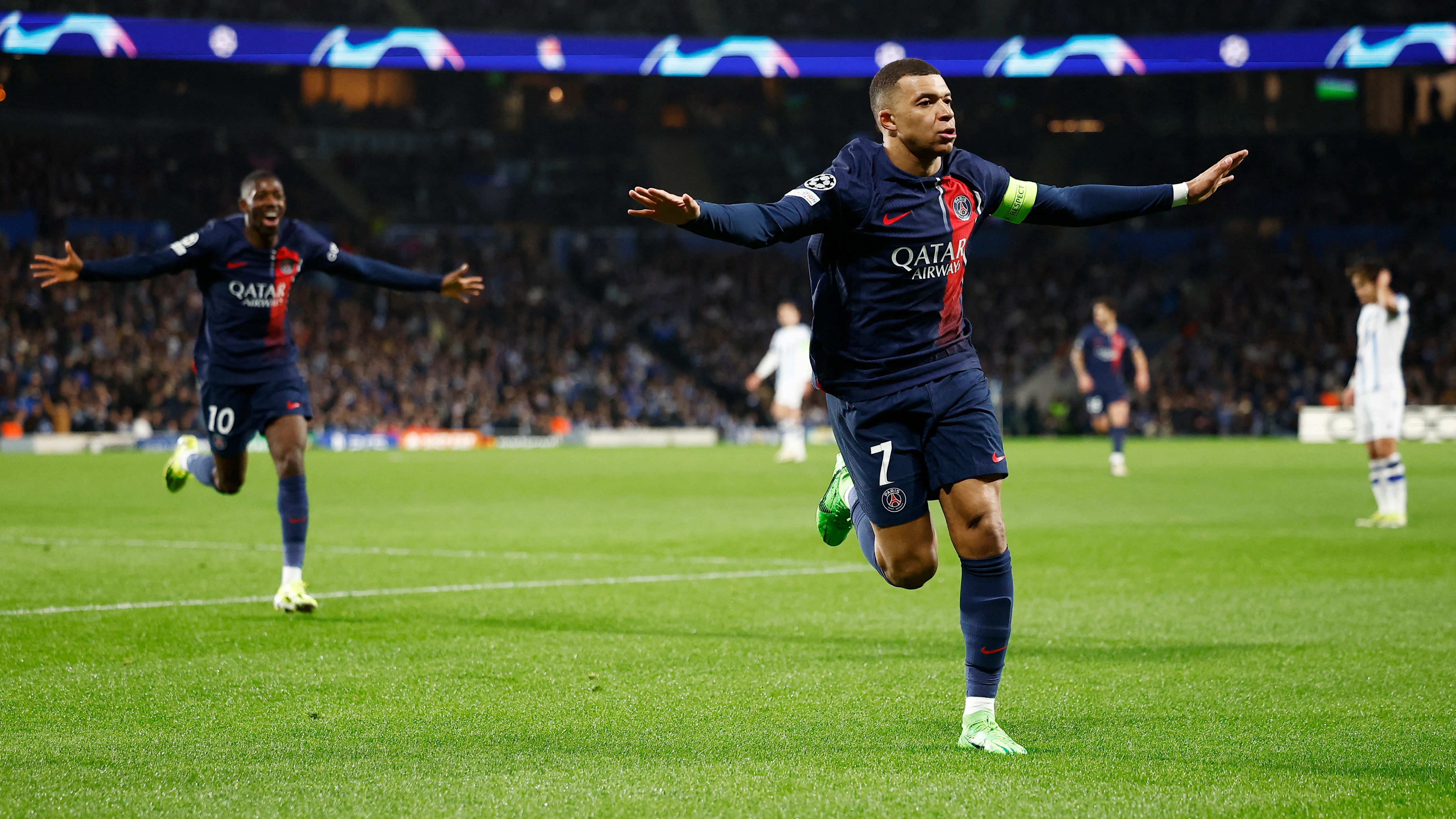 Kylian Mbappé celebra su primer gol en el Reale Arena Kylian Mbappé celebra su primer gol en el Reale Arena