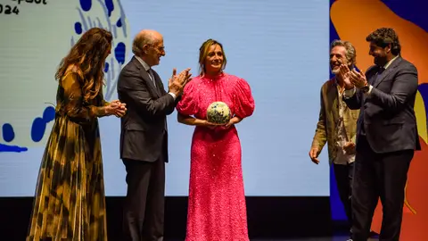 Begoña Rodrigo, ganadora de Tres Soles Begoña Rodrigo, ganadora de Tres Soles