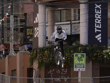 Lucas Borba, en el Red Bull Valparaíso Cerro Abajo 2024 Lucas Borba, en el Red Bull Valparaíso Cerro Abajo 2024