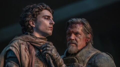 Timothée Chalamet y Josh Brolin en Dune: Parte Dos