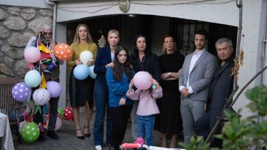 En el último capítulo de Secretos de familia: La vuelta a casa de Mercan devuelve la felicidad a los Kaya y los Erguvan