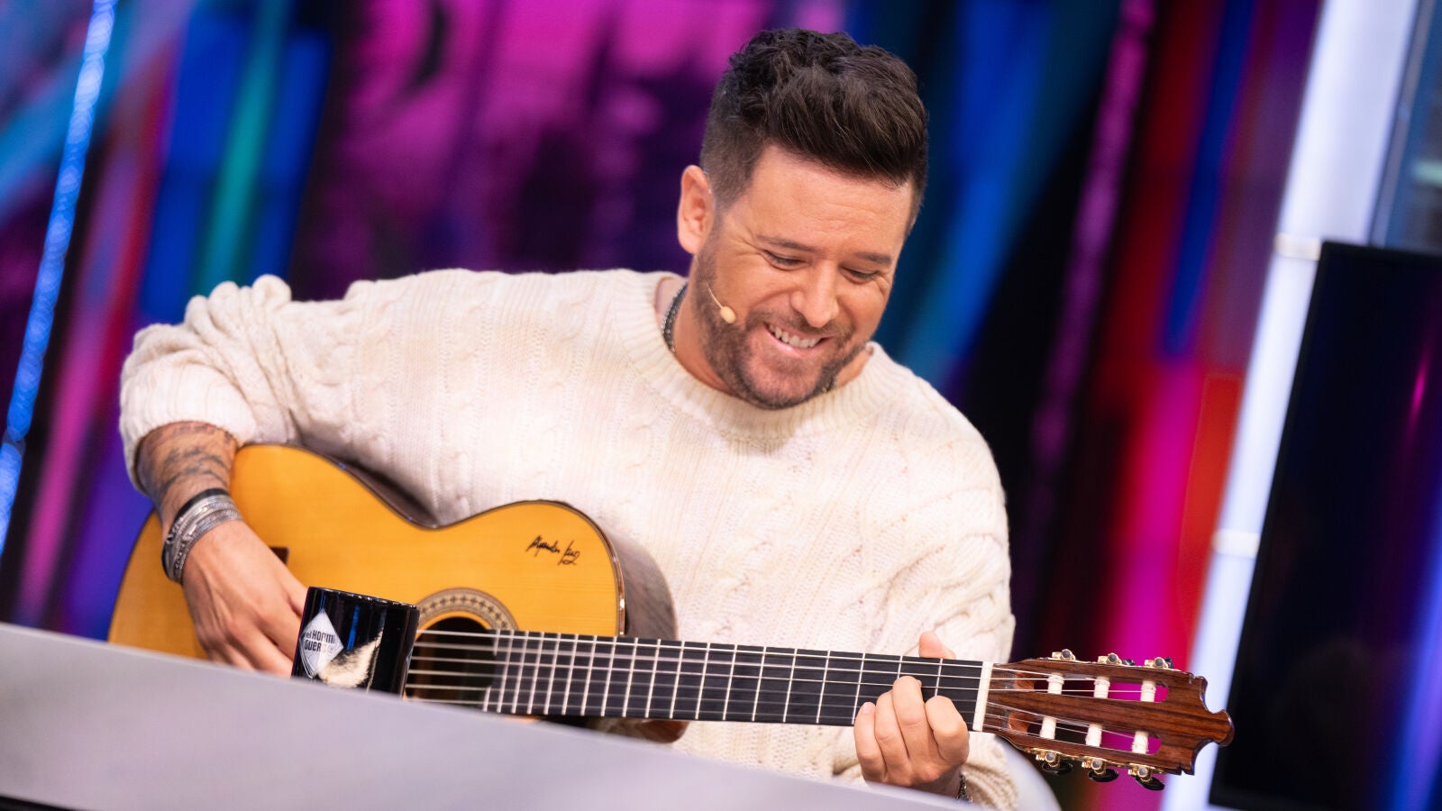 Pablo López versiona la canción de Jorge Salvador en pleno directo de El Hormiguero