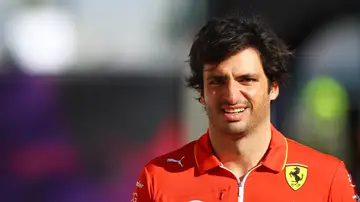 Carlos Sainz en el paddock del GP de Arabia Saudí 