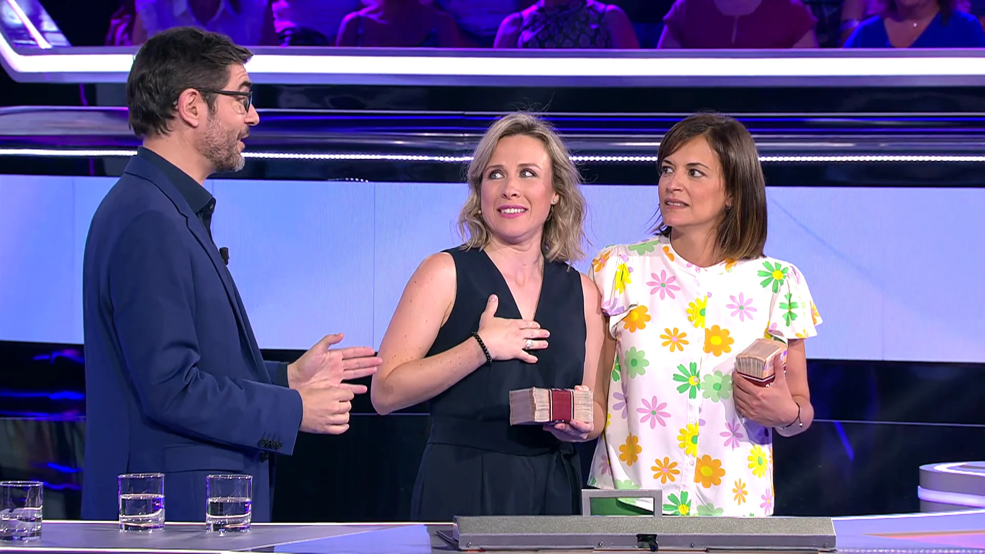 ¡Su pescadera le dio la clave! El increíble razonamiento que lleva a Patricia y a Silvia a ganar a 50.000 euros ¡Su pescadera le dio la clave! El increíble razonamiento que lleva a Patricia y a Silvia a ganar a 50.000 euros