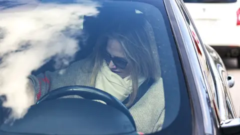 Genoveva Casanova en su coche Genoveva Casanova en su coche