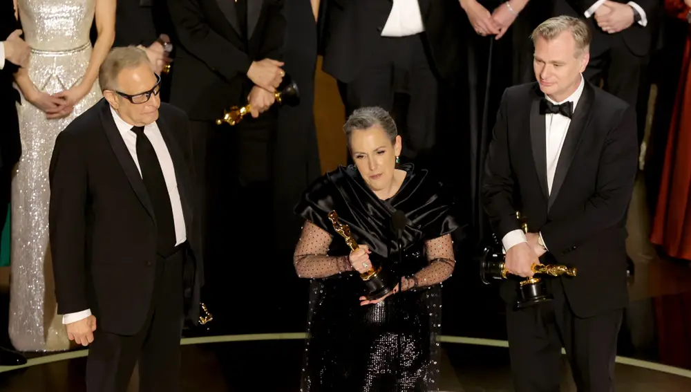 Emma Thomas y Christopher Nolan arrasan en los Oscar 2024 con Oppenheimer