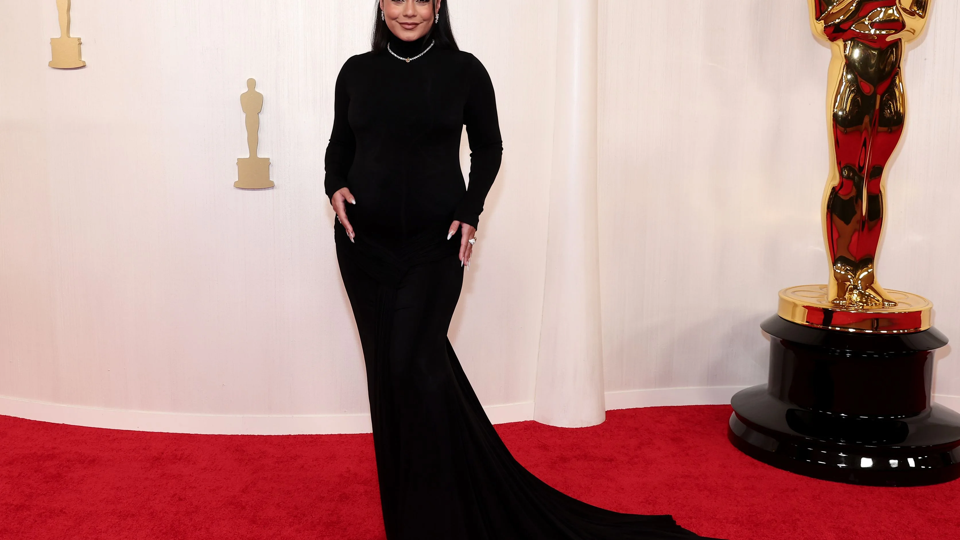 Vanessa Hudgens, en los Premios Oscar Vanessa Hudgens, en los Premios Oscar