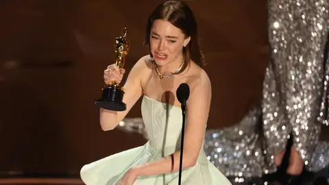 Emma Stone gana el Oscar a Mejor Actriz
