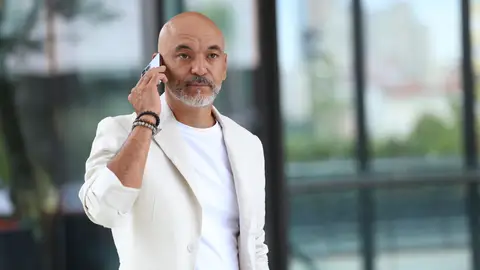 ¡Hasta siempre, Ahmet! Repasamos su historia de amor Suzan y su relación con Ömer ¡Hasta siempre, Ahmet! Repasamos su historia de amor Suzan y su relación con Ömer