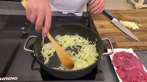 Sazona y rehoga las hortalizas Sazona y rehoga las hortalizas