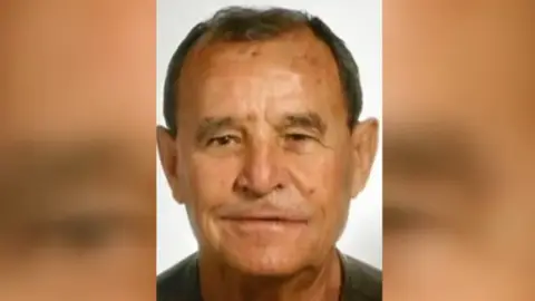 El alguacil de Hinojal estranguló a Vicente tras robarle los 2.000 euros que acababa de sacar del banco El alguacil de Hinojal estranguló a Vicente tras robarle los 2.000 euros que acababa de sacar del banco