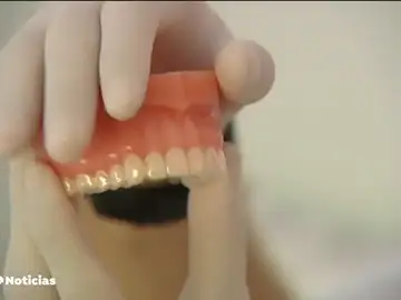 no publicar Los dentistas alertan de las estafas con alineadores dentales invisibles: &quot;Es un atentado contra la salud&quot;