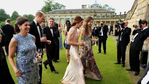 Rose Hanbury, David Cholmondely, el príncipe Guillermo y Kate Middleton en 2016 Rose Hanbury, David Cholmondely, el príncipe Guillermo y Kate Middleton en 2016