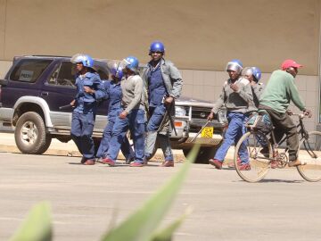 La Policía de Zimbabue