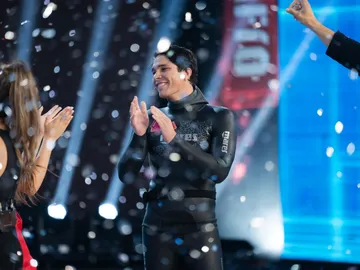 Pablo Castellano gana la primera semifinal de El Desafío y dona los 10.000 euros a la Asociación de Esclerosis Múltiple Pablo Castellano gana la primera semifinal de El Desafío y dona los 10.000 euros a la Asociación de Esclerosis Múltiple