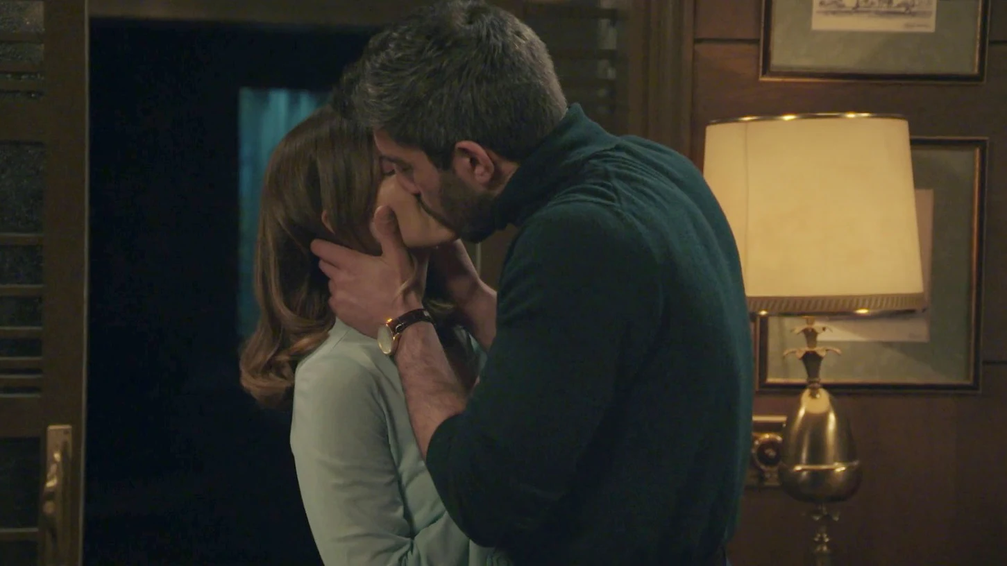 Avance semanal de Sueños de libertad: Andrés confiesa que está enamorado de Begoña y quiere romper con María Avance semanal de Sueños de libertad: Andrés confiesa que está enamorado de Begoña y quiere romper con María