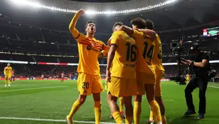 Los jugadores del Barcelona celebran un gol en el Metropolitano