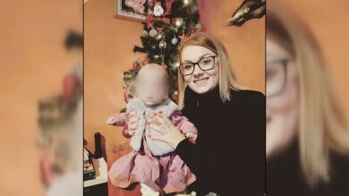 La madre de las niñas presuntamente asesinadas por su padre, rota de dolor: 