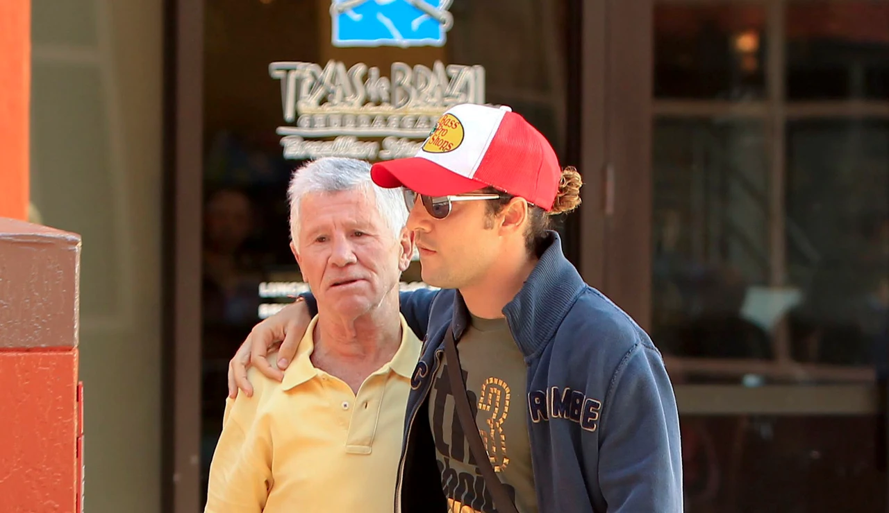 David Bisbal con su padre en 2011