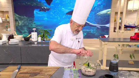 Tritura los ingredientes Tritura los ingredientes