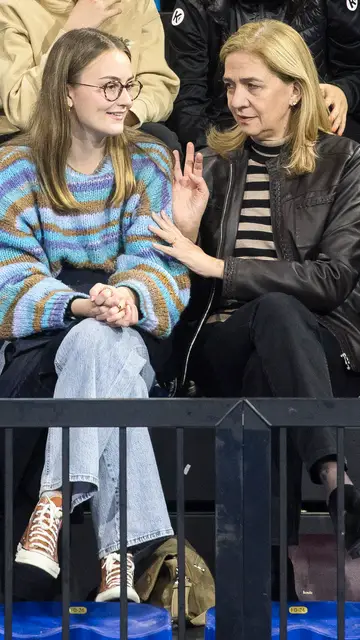 La infanta Cristina y Johanna Zott en el último partido de Pablo Urdangarin La infanta Cristina y Johanna Zott en el último partido de Pablo Urdangarin