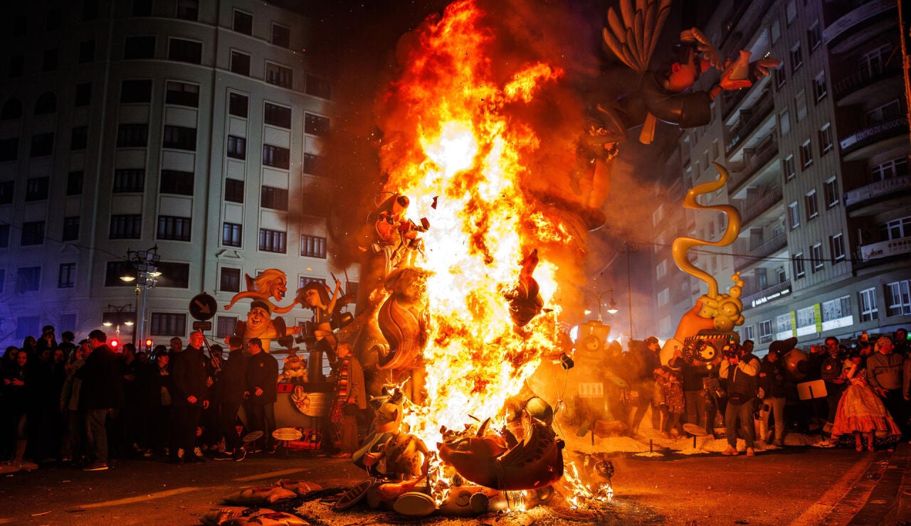 Crem&agrave; de las Fallas de Valencia 2024