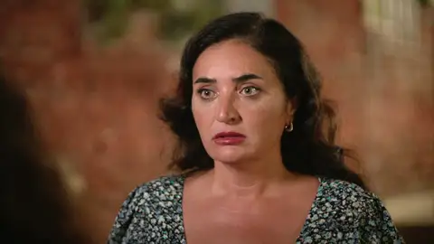 Avance semanal de Hermanos: “La única persona del mundo que quiere que sonriamos es el fotógrafo” Avance semanal de Hermanos: “La única persona del mundo que quiere que sonriamos es el fotógrafo”