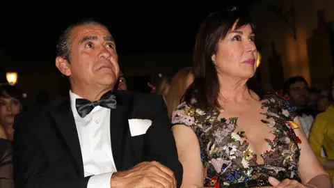 Carmen Martínez-Bordiú y su hermano Jaime Carmen Martínez-Bordiú y su hermano Jaime