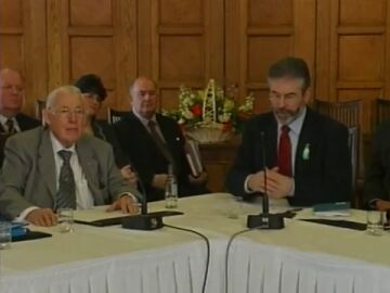 Acuerdo de gobierno entre Sinn Fein y Unionistas en Irlanda del Norte